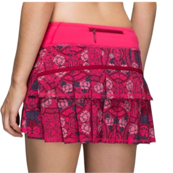 lululemon athletica Dresses & Skirts - Lululemon Run Pace Setter Skirt Prisma Multi Guava Lava Boom Juice Size 8